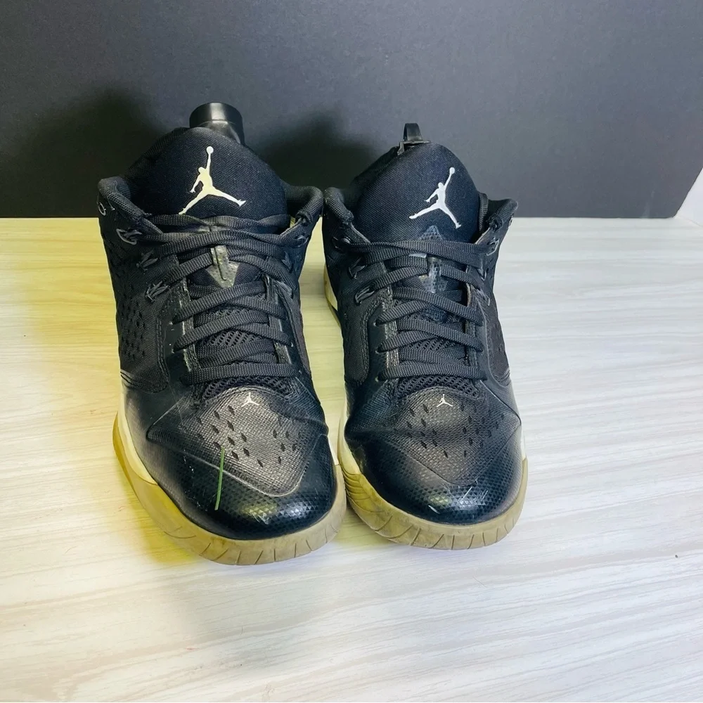 Nike Jordan Rising High Low Men 10 Black White Shoes2015 Flight Speed 834233-004